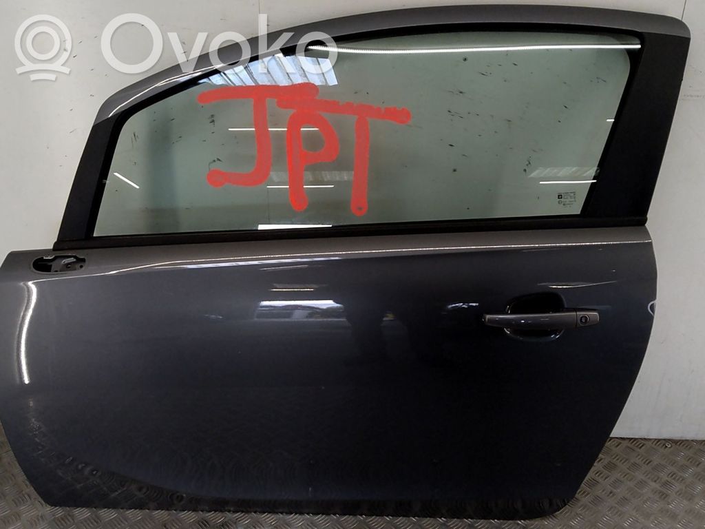Opel Corsa D Дверь 
