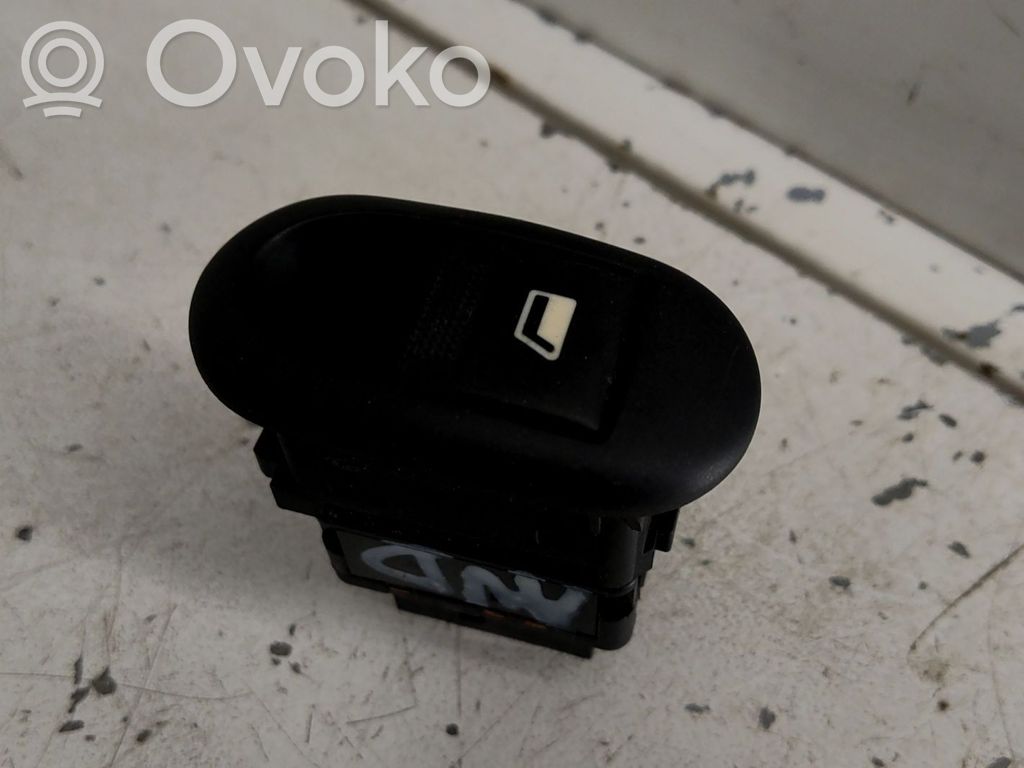Electric window control switch   00006554QX,20253097,24021727,VDMS7