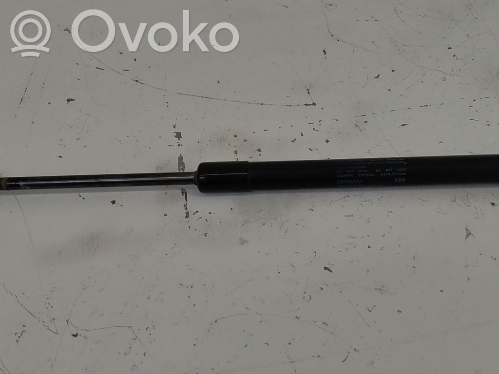 Amortyzator klapy tylnej bagażnika   1S6827550F,20260524,31355670,VDMS7