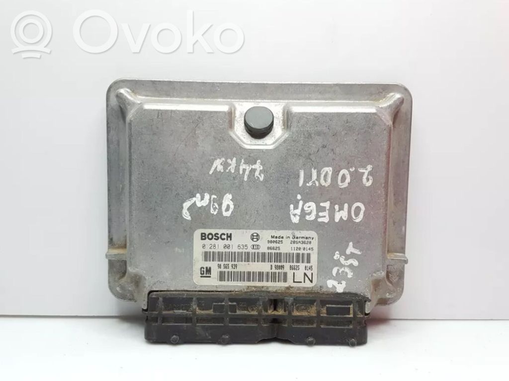 Opel Omega B2 Engine control unit/module 