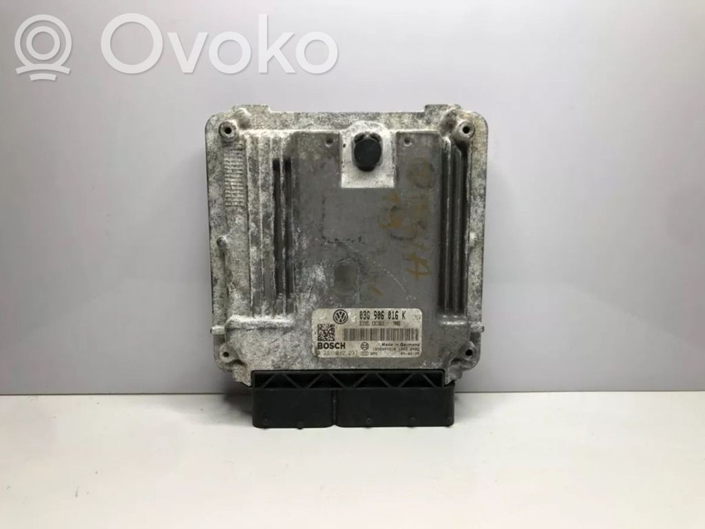 Skoda Octavia Mk2 (1Z) Engine control unit/module 