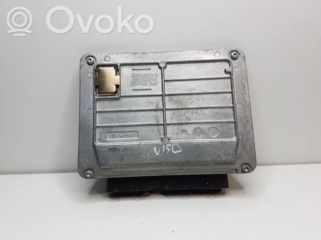 Volkswagen Golf IV Engine control unit/module 