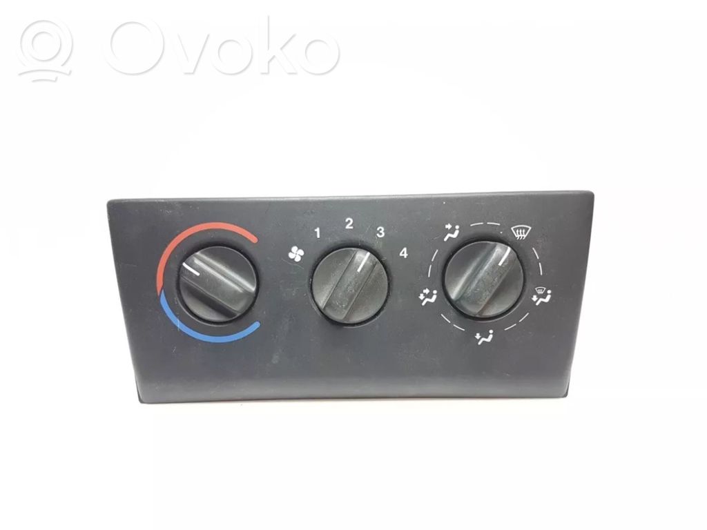 Opel Vectra B Climate control unit 