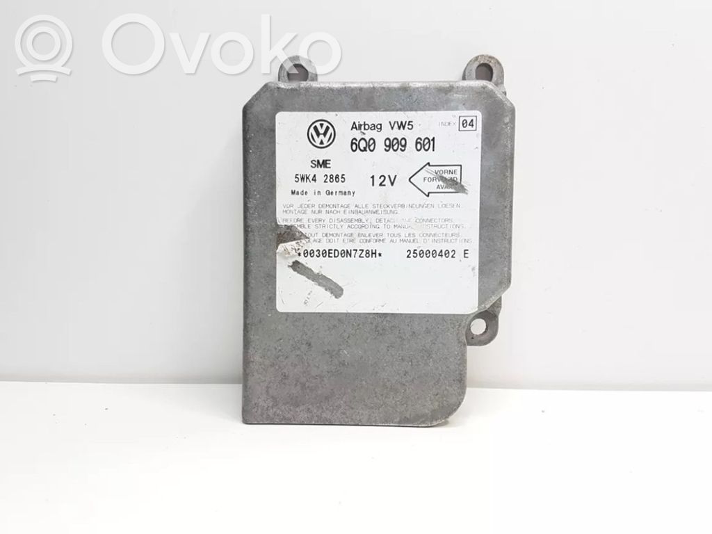 Volkswagen Golf IV Airbag control unit/module 