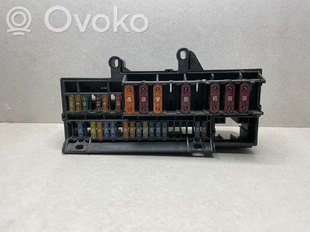 BMW 7 E65 E66 Fuse module 