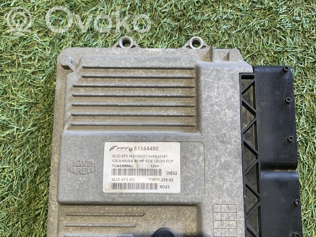 Lancia Musa Engine control unit/module 