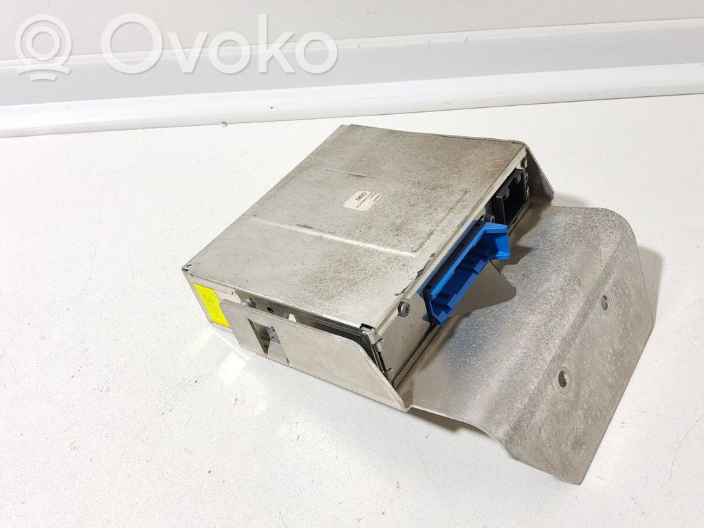 Audi A8 S8 D2 4D GPS navigation control unit/module 
