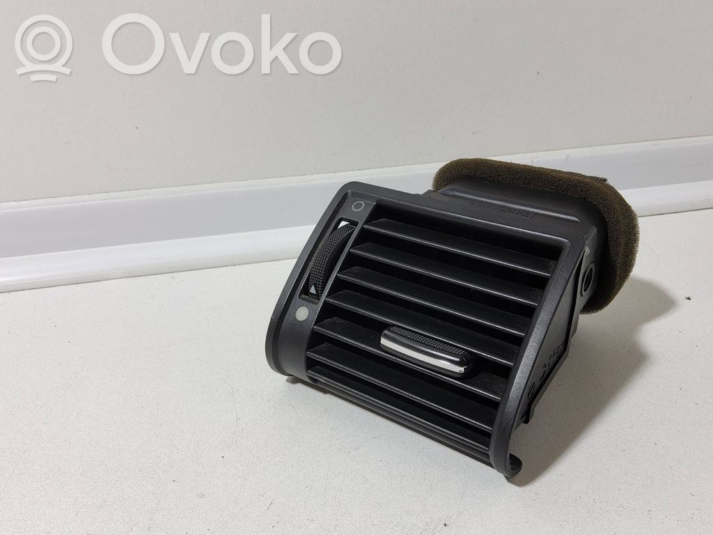 Audi A8 S8 D2 4D Šoninės oro grotelės 