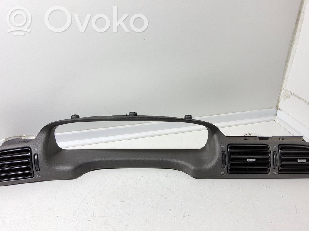 Peugeot 406 Отделка приборного щитка 
