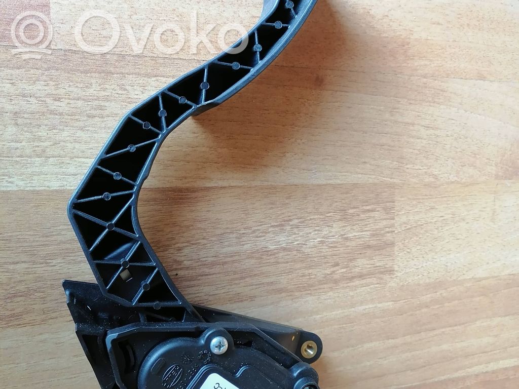 Dacia Logan II Accelerator throttle pedal 