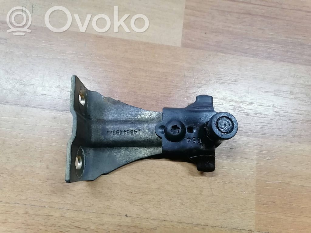 Chrysler Voyager Prowadnica rolkowa drzwi bocznych / przesuwanych / Zawias górny 