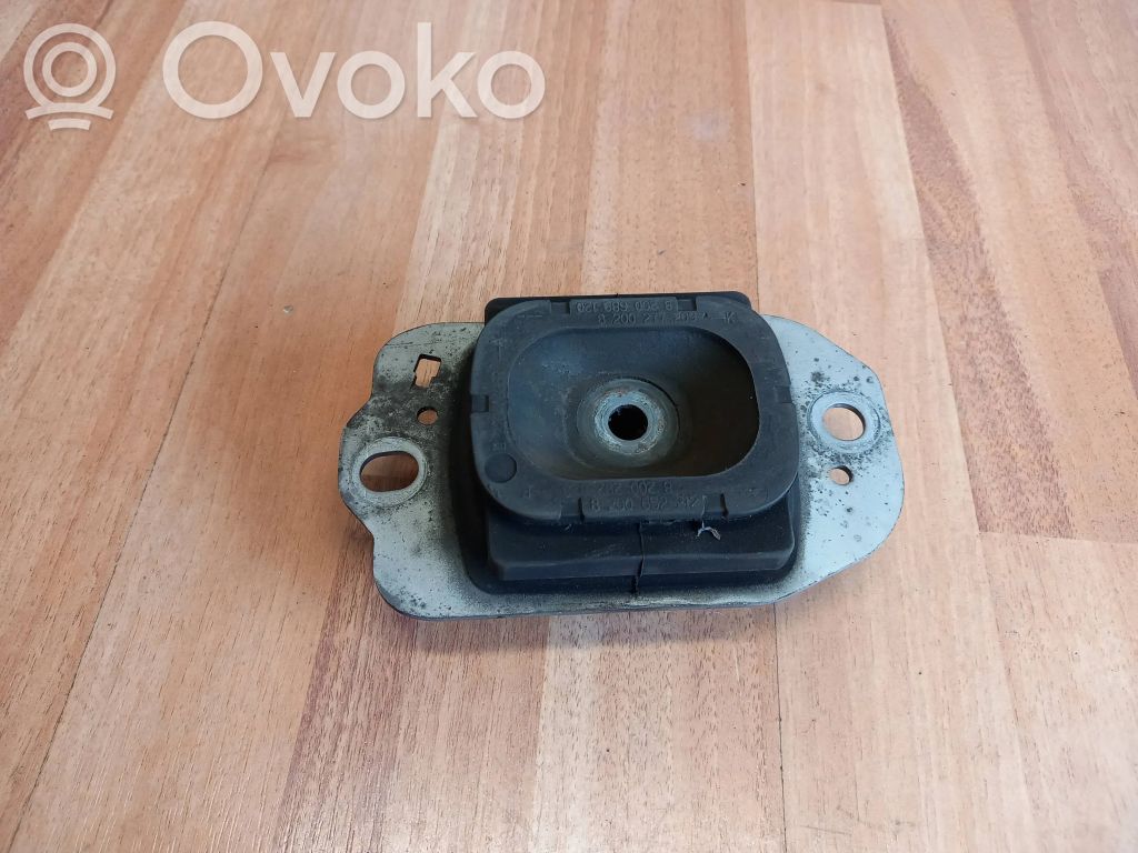 Renault Laguna III Engine mount bracket 