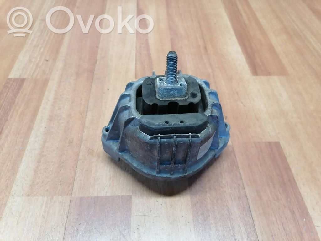BMW 1 E81 E87 Engine mount bracket 