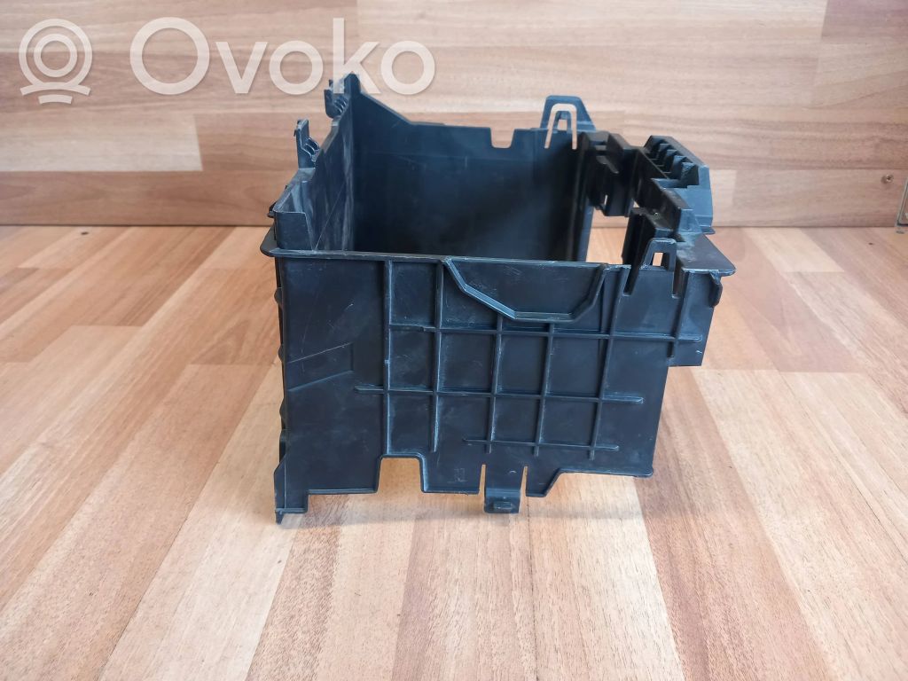 Renault Modus Battery box tray 