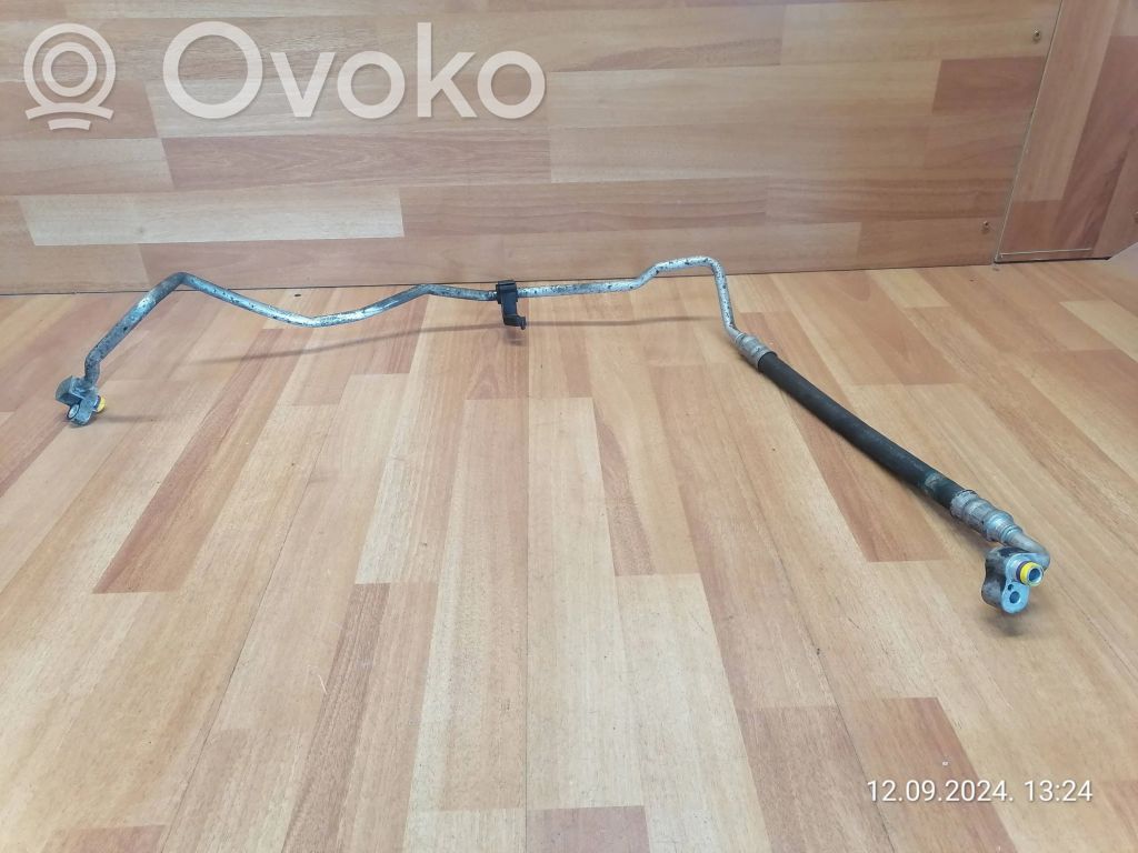 BMW 1 E81 E87 Air conditioning (A/C) pipe/hose 