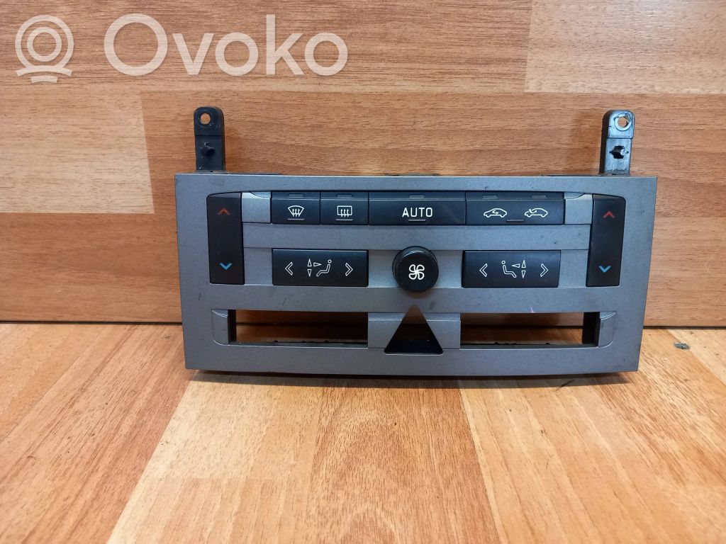 Peugeot 407 Climate control unit 
