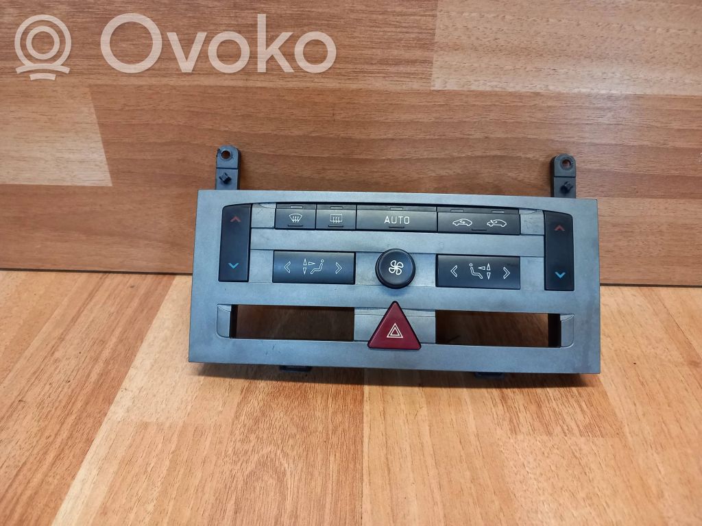 Peugeot 407 Climate control unit 