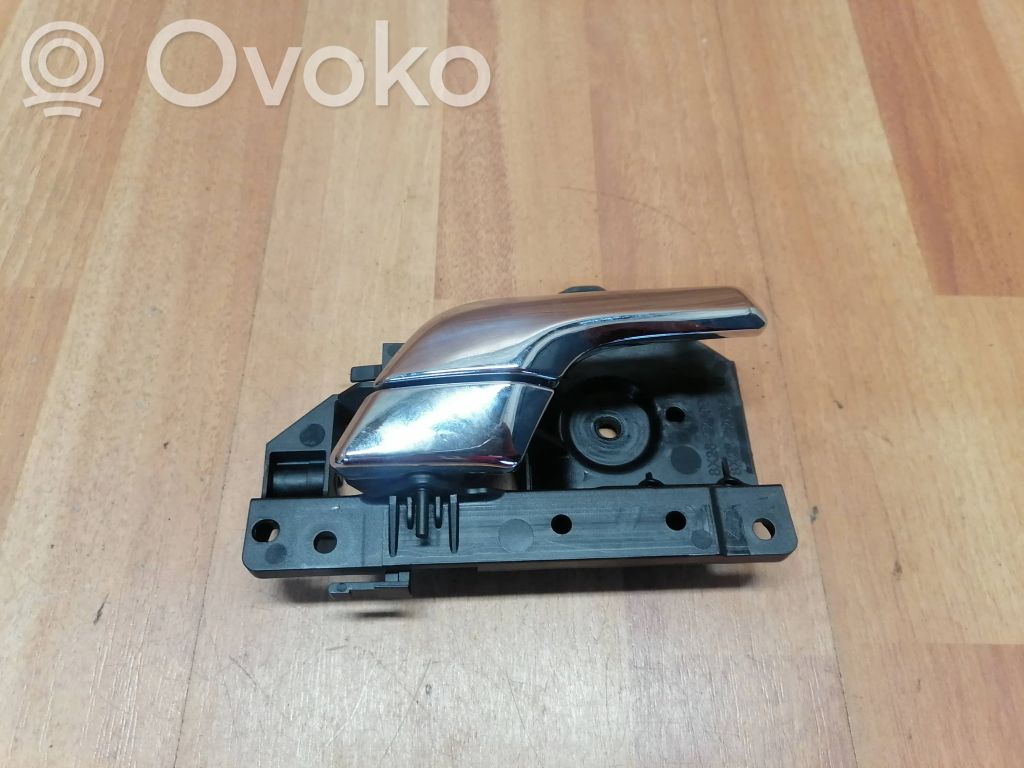 Jaguar XF X250 Klamka wewnętrzna drzwi tylnych 