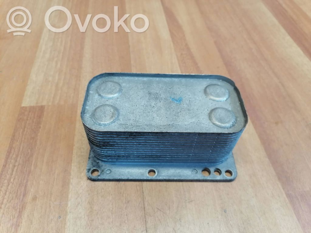 Renault Trafic II (X83) Engine oil radiator 