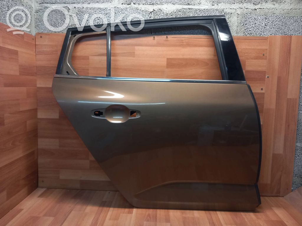 Renault Megane IV Puerta trasera 