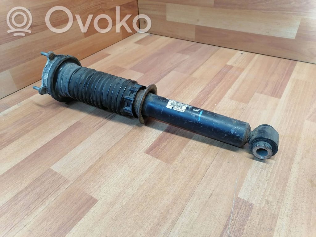 Peugeot 407 Priekšpusē amortizators 