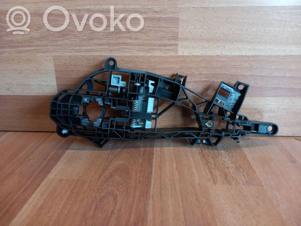 Opel Astra K Klamka/wspornik zewnętrzny drzwi tylnych 