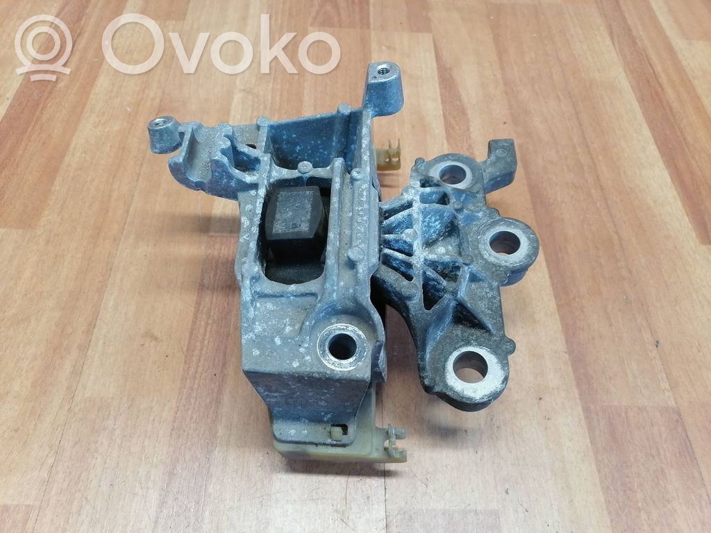 Opel Astra K Gearbox mount 