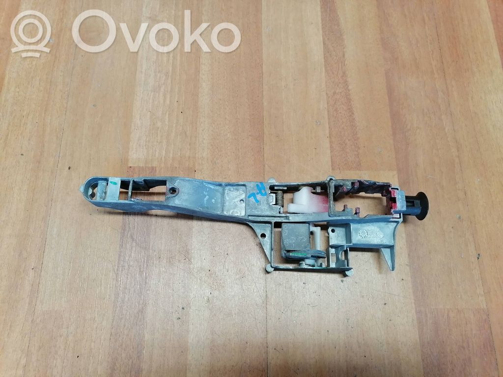 Citroen C4 Grand Picasso Задний держатель / кронштейн для внешней ручки открытия 