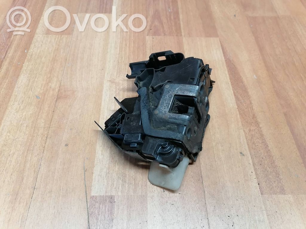 Renault Espace V (RFC) Etuoven lukko 