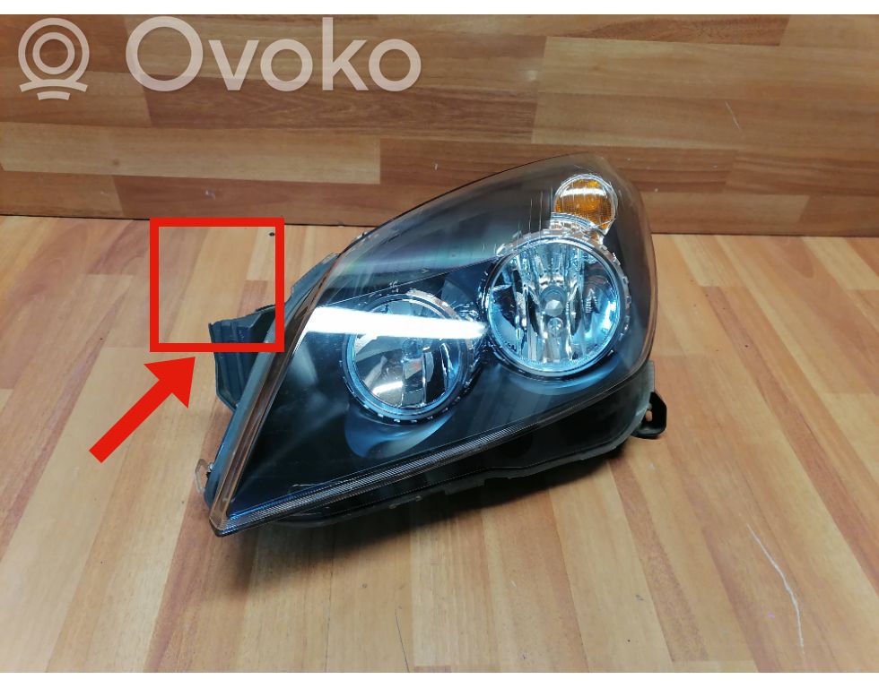 Lampa przednia   1LG27037023,93178633