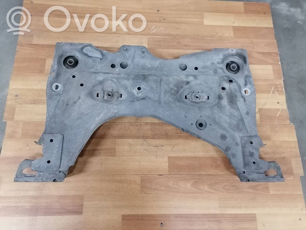 Renault Clio III Front subframe 