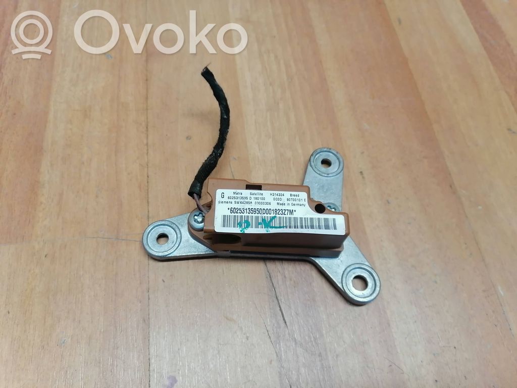 Renault Espace III Airbagsensor Crashsensor Drucksensor 