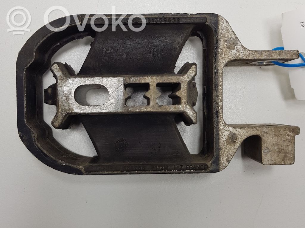 Volvo V40 Cross country Gearbox mount 