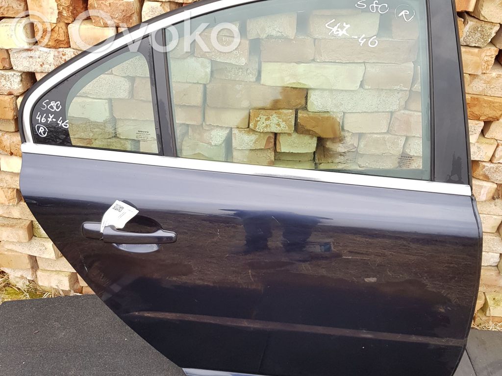 Rear door