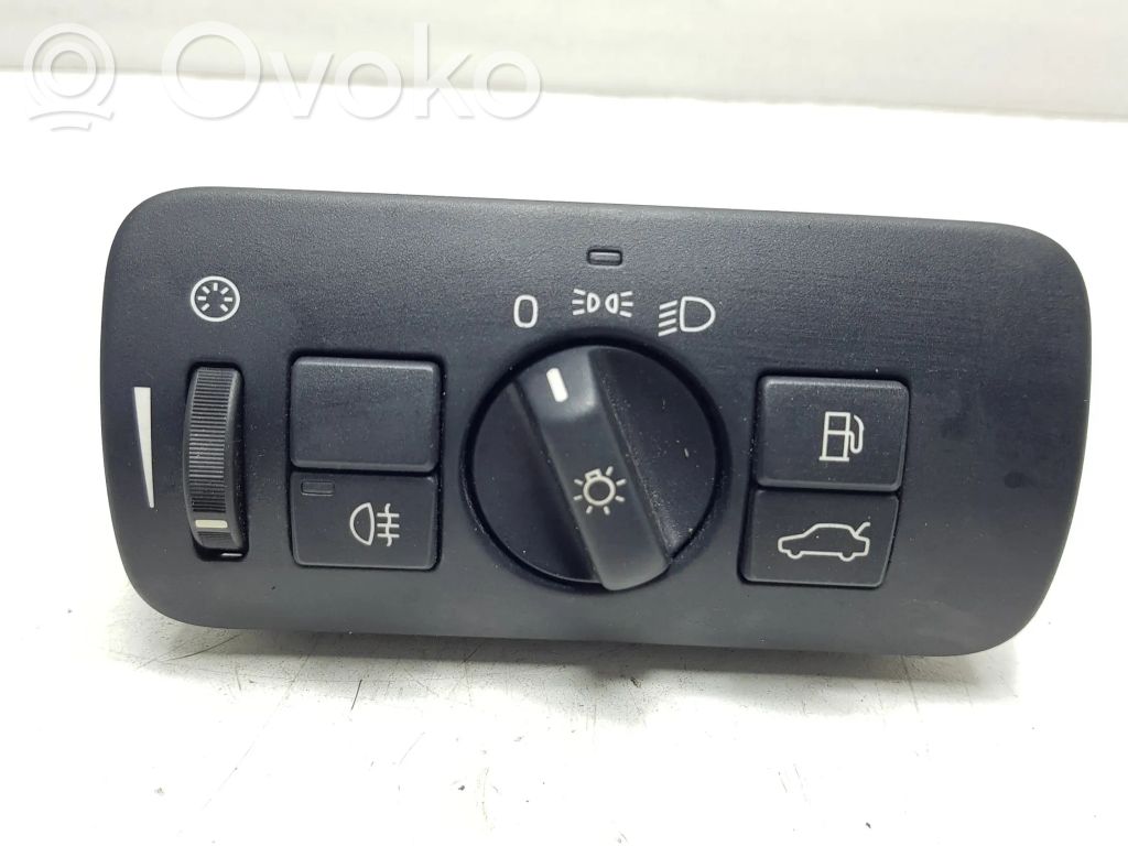 Volvo XC60 Light switch 