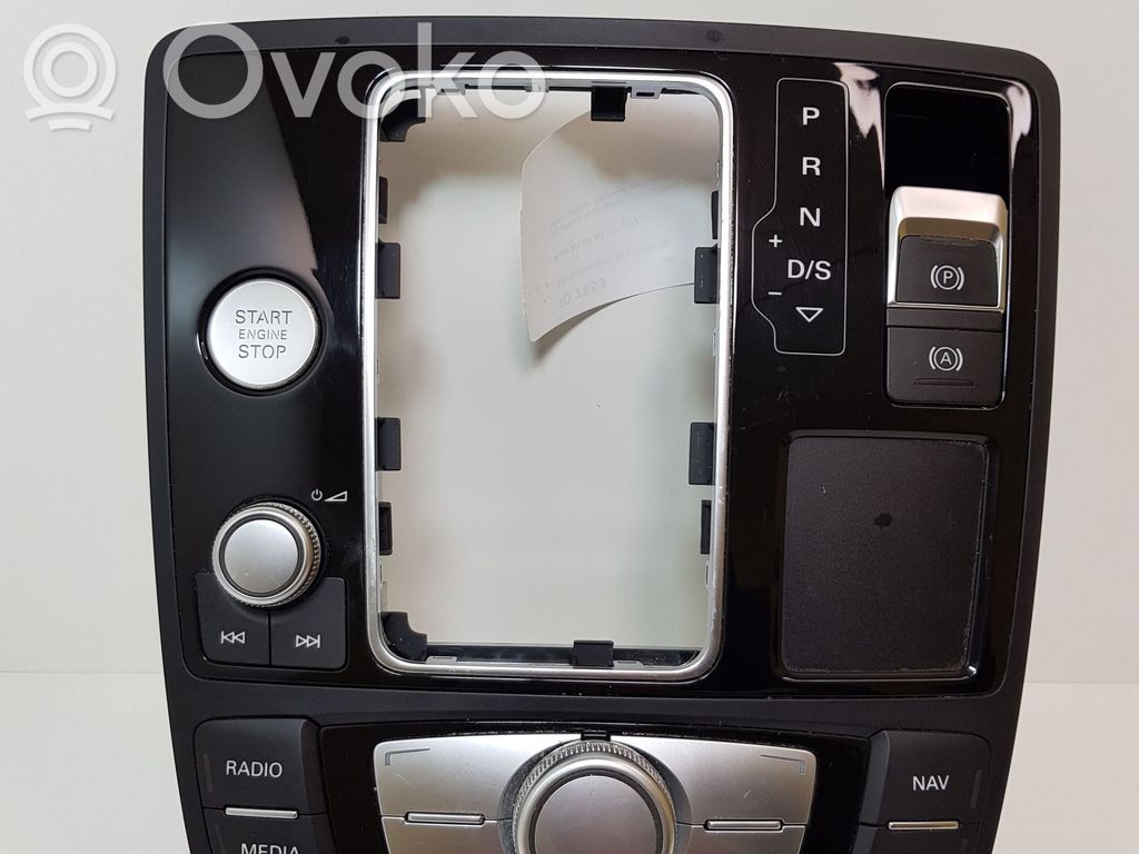 Head unit multimedia control   4G2919610F
