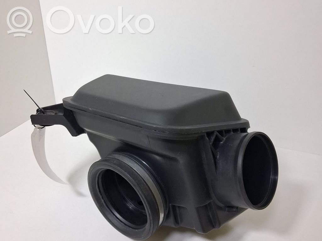 Chrysler Pacifica Intake resonator 