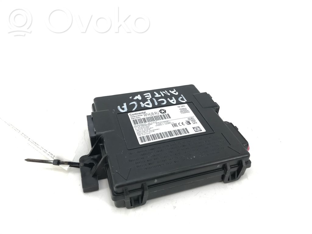 Chrysler Pacifica Keyless (KESSY) go control unit/module 