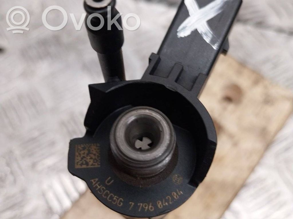 Fuel injector   045115050