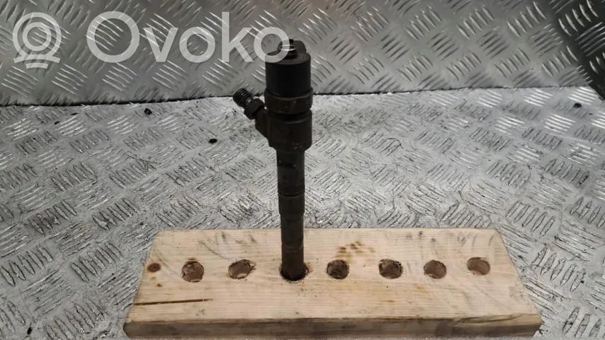 Opel Astra J Inyector de combustible 