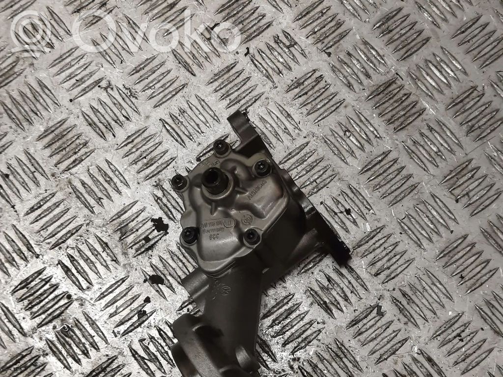 Oil pump   059115105AD