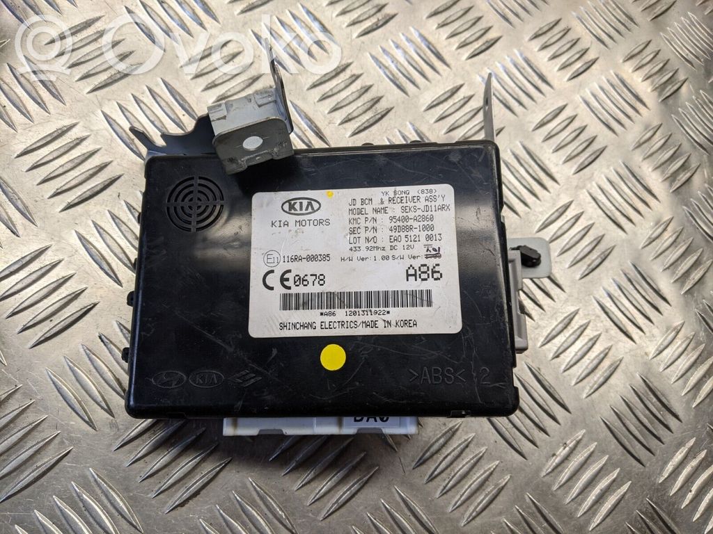 Keyless Steuergerät   95400A2860,49D88R1000