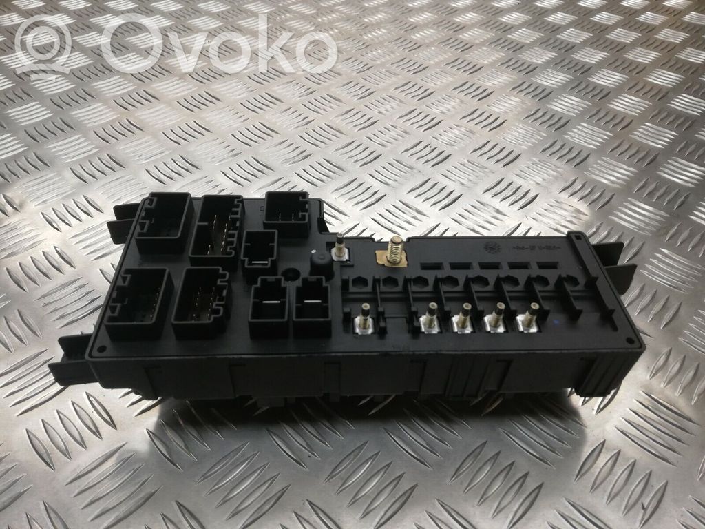 Fuse module   518717004,8637841