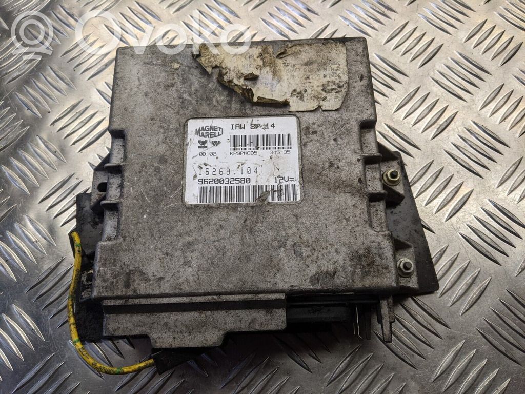 Peugeot 406 Engine control unit/module 