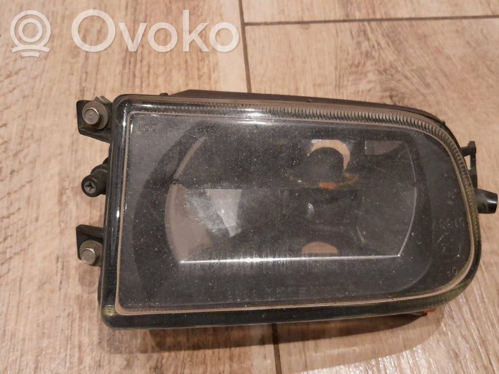 Światło przeciwmgłowe przednie   37026584