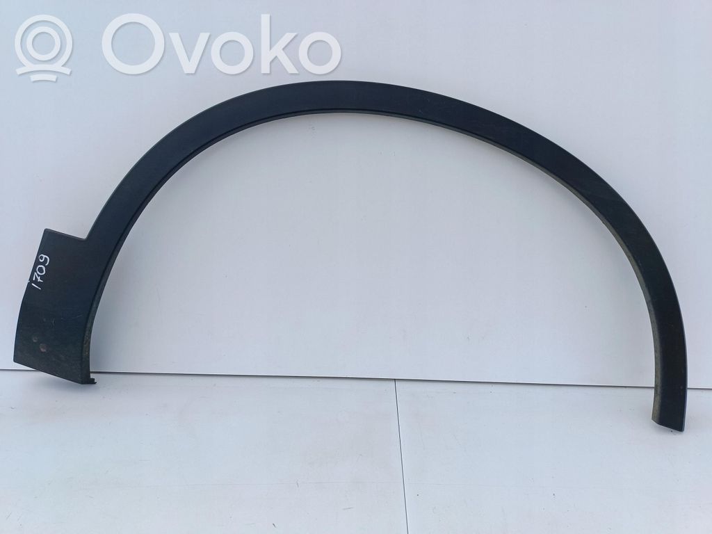 Volvo XC40 Apdaila sparno (moldingas) 