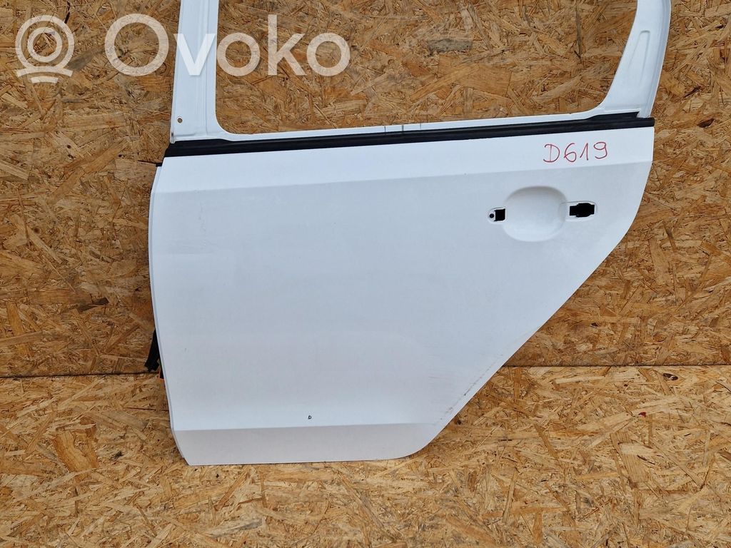Drzwi tylne   D619