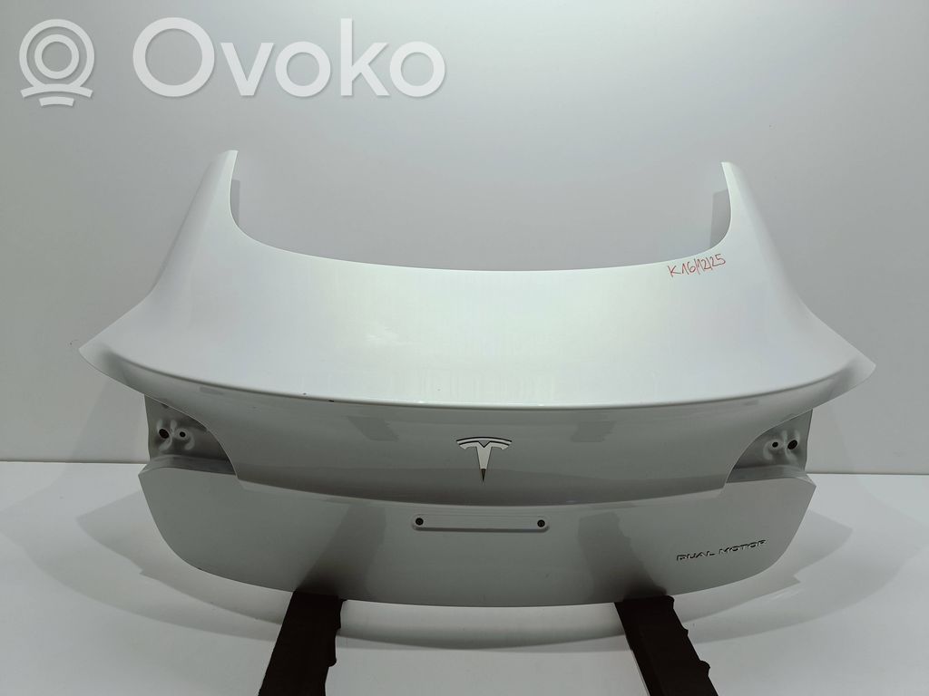Tesla Model 3 Tailgate/trunk/boot lid 