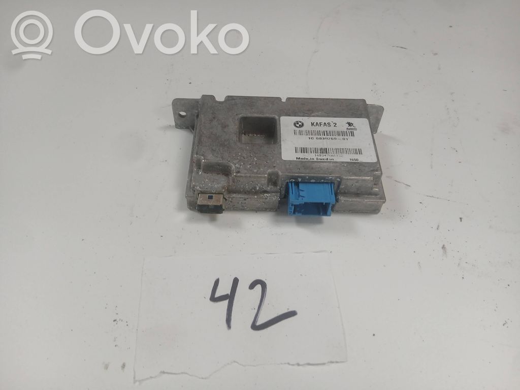 Camera control unit module   6839769