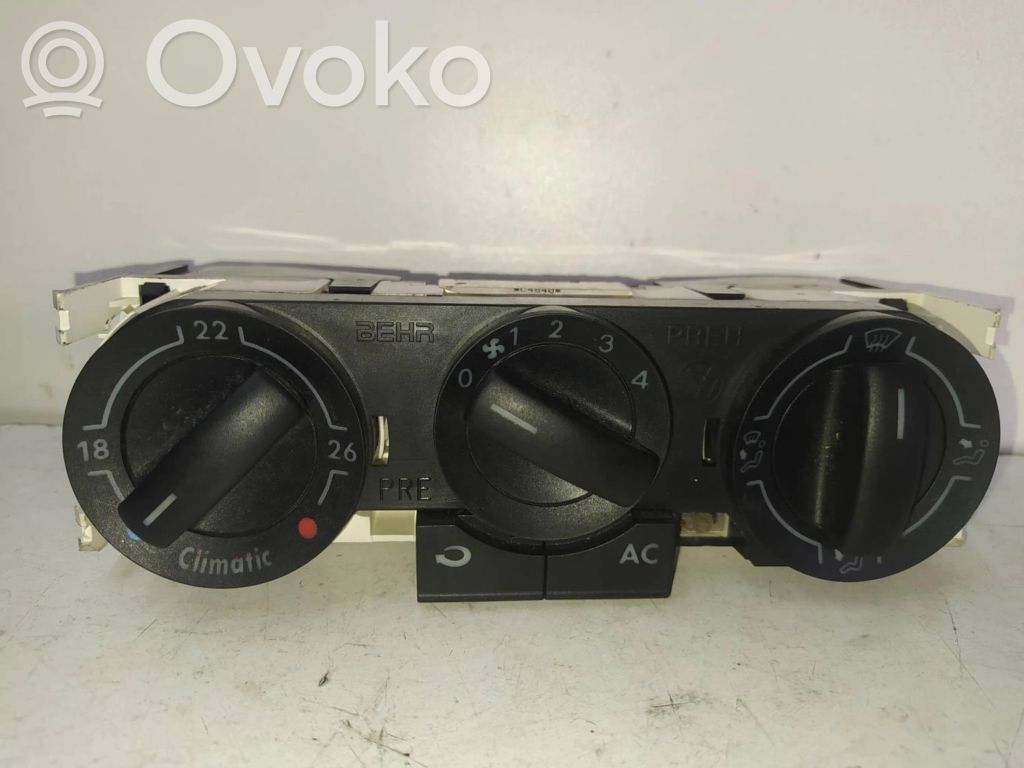 Volkswagen Polo IV 9N3 Centralina del climatizzatore 